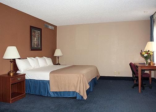 Sunflower Inn & Suites - Garden City Oda fotoğraf